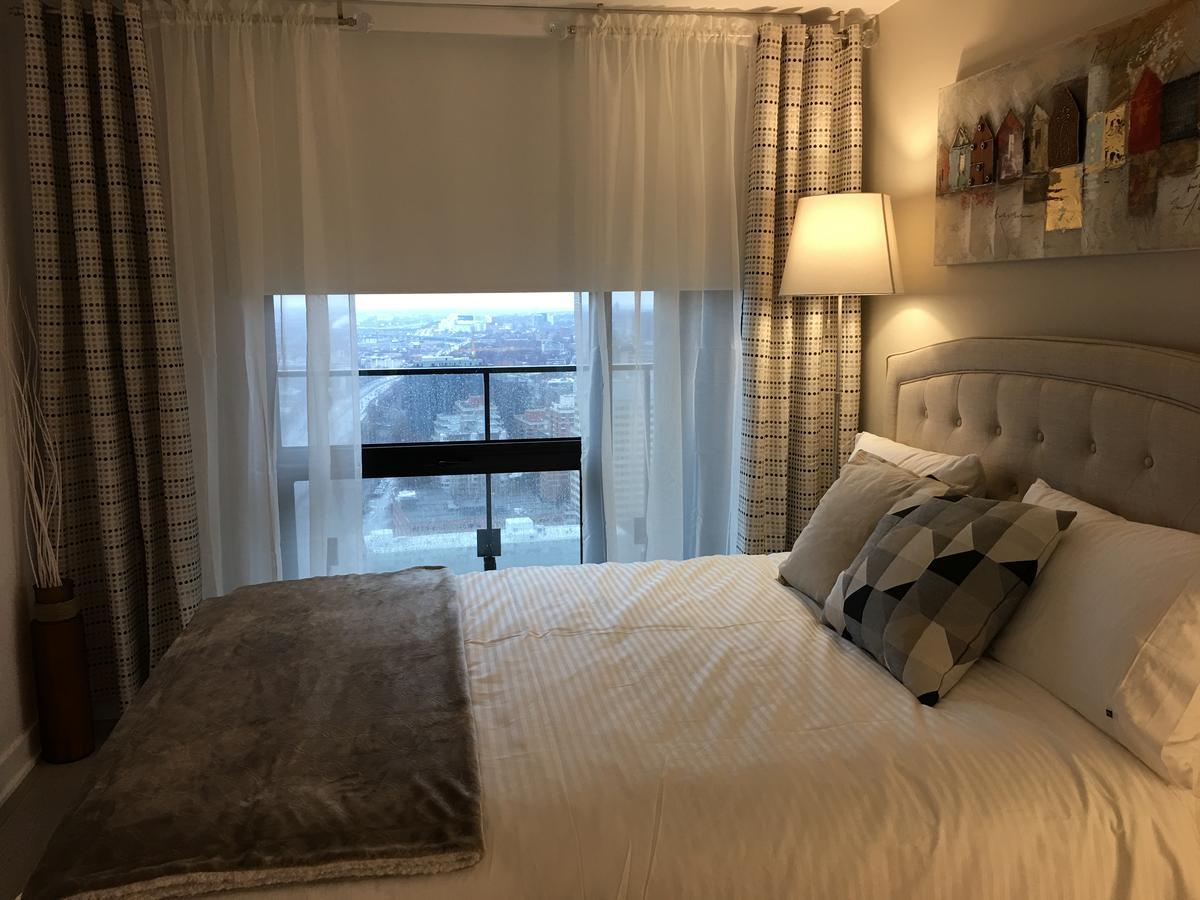 Luxury Home In Downtown モントリオール エクステリア 写真